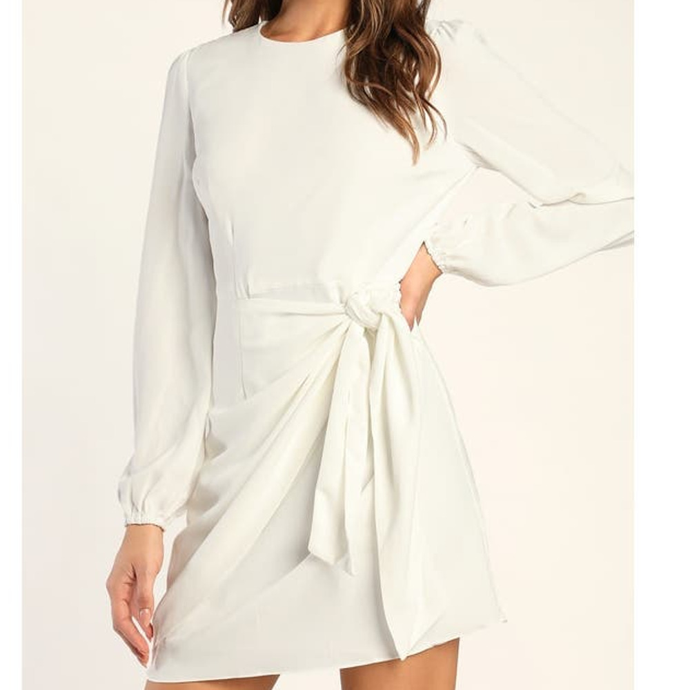 LULU'S XXS White Believe It or Knot Long Sleeve Tie-Front Skater Dress flaw 0b6